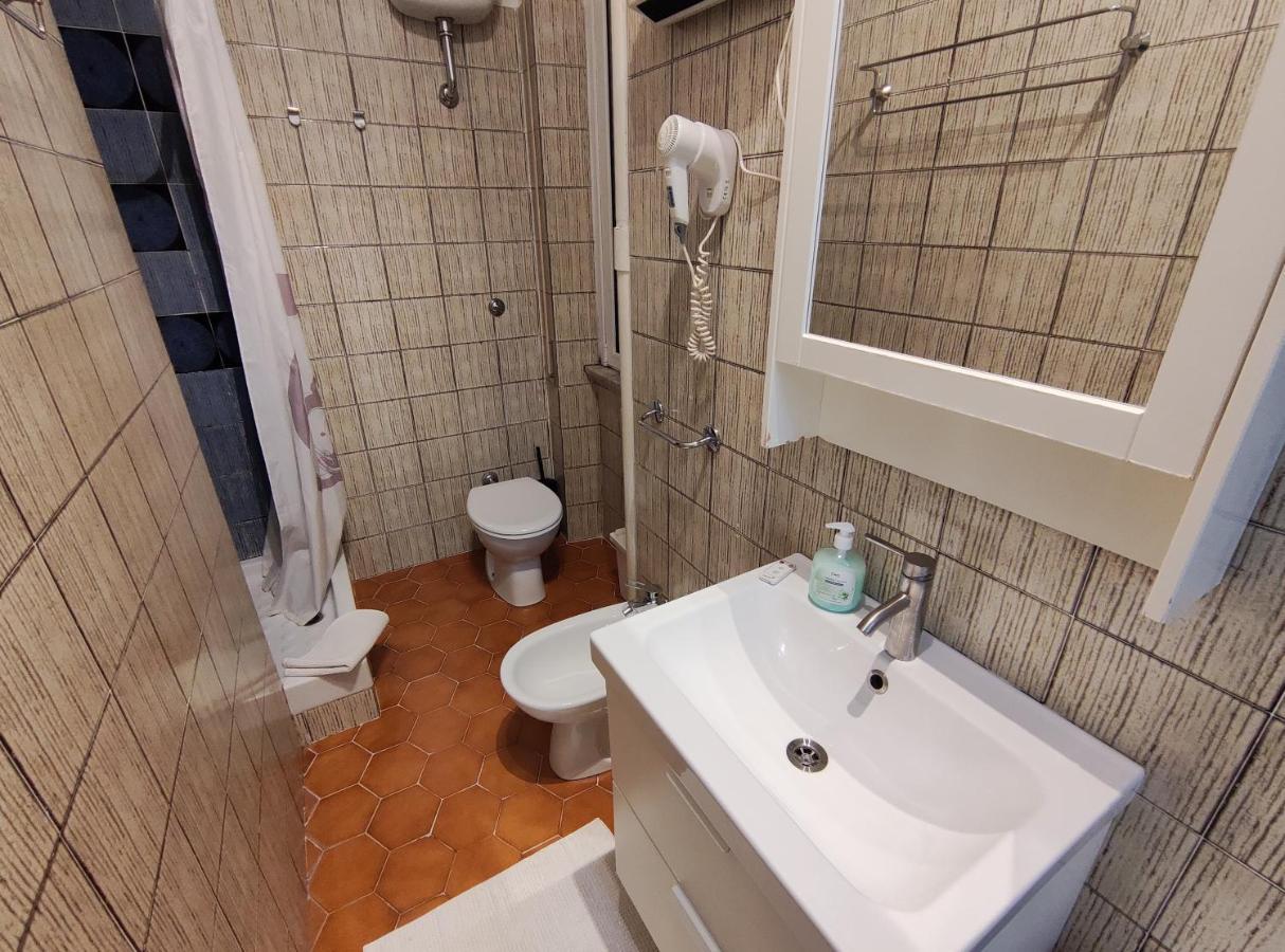 Al171 Tourist Rental Close Metro B1 - Sant'Agnese Annibaliano Roma Ngoại thất bức ảnh